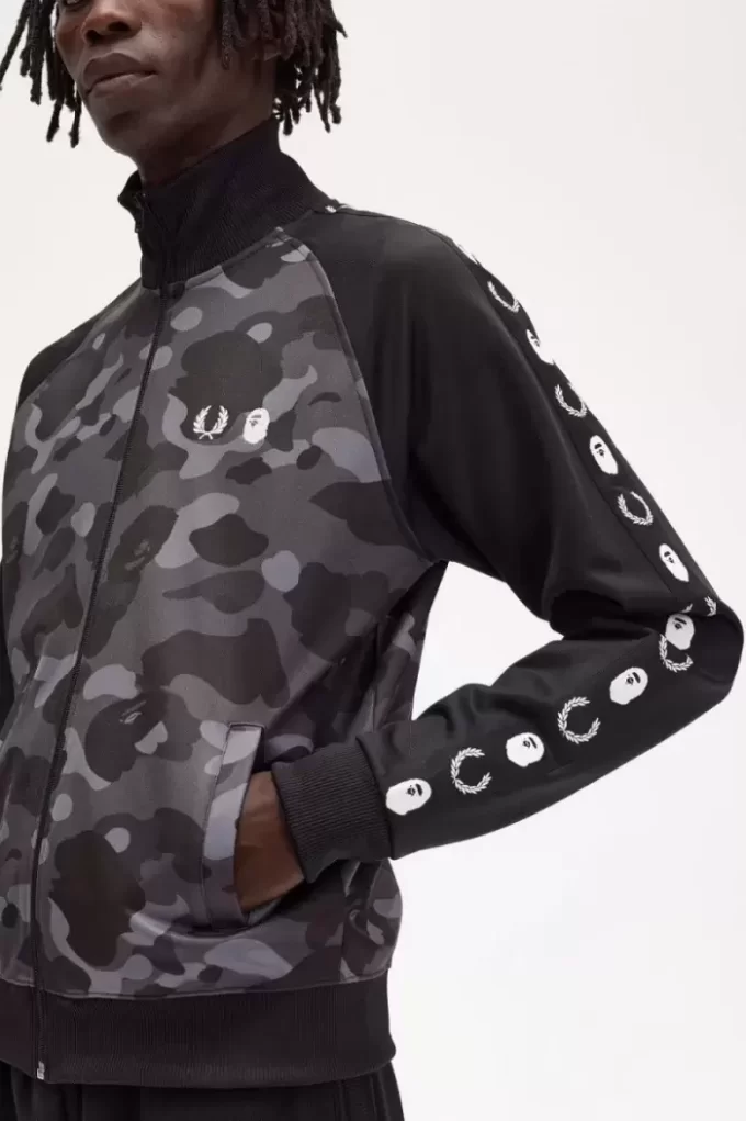 Chaquetas deportivas con paneles de camuflaje para hombre