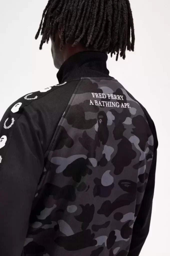 Chaquetas deportivas con paneles de camuflaje para hombre