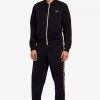 Chaquetas deportivas con paneles invertidos Chaquetas deportivas con paneles invertidos