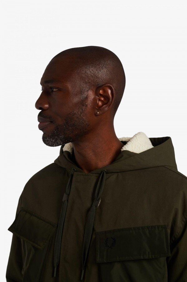 Chaquetas parka con bolsillos utilitarios Chaquetas parka con bolsillos utilitarios