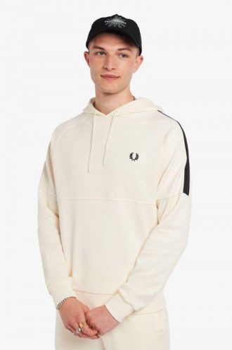 Gorras con estampado gráfico de Fred Perry Gorras con estampado gráfico de Fred Perry
