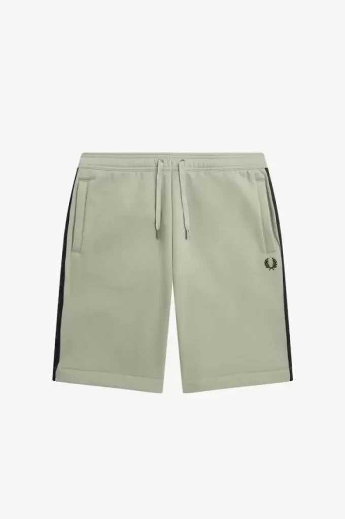 Pantalones cortos deportivos con cinta en relieve para hombre Pantalones cortos deportivos con cinta en relieve para hombre
