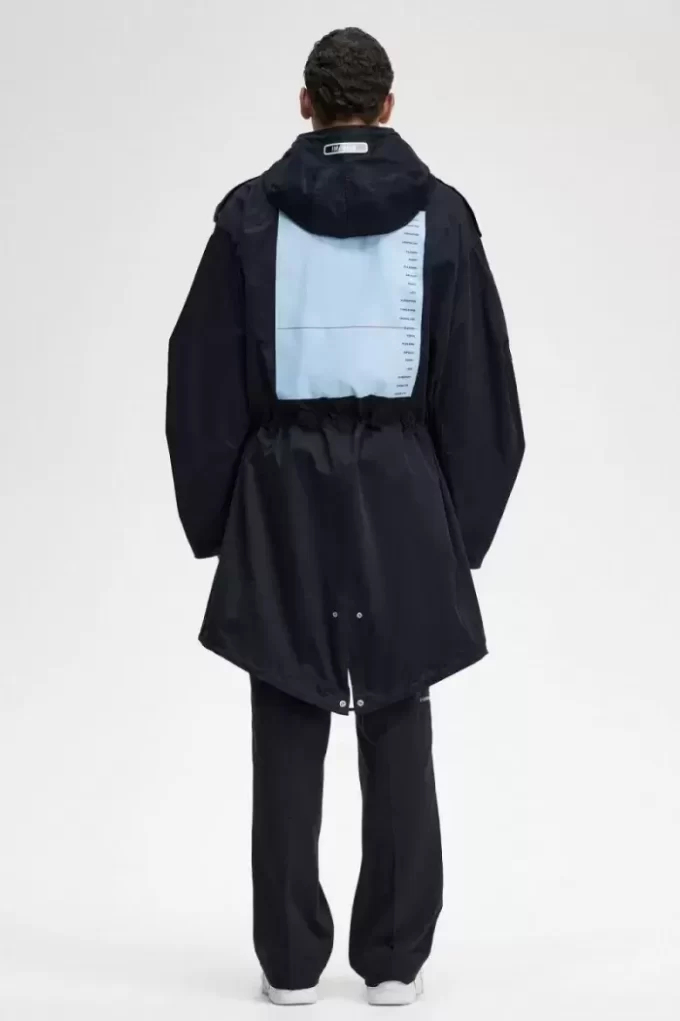Parka con parche estampado para hombre