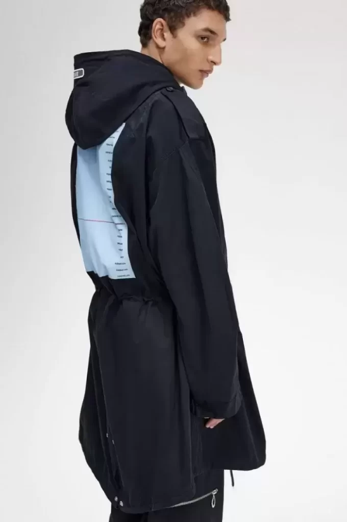 Parka con parche estampado para hombre