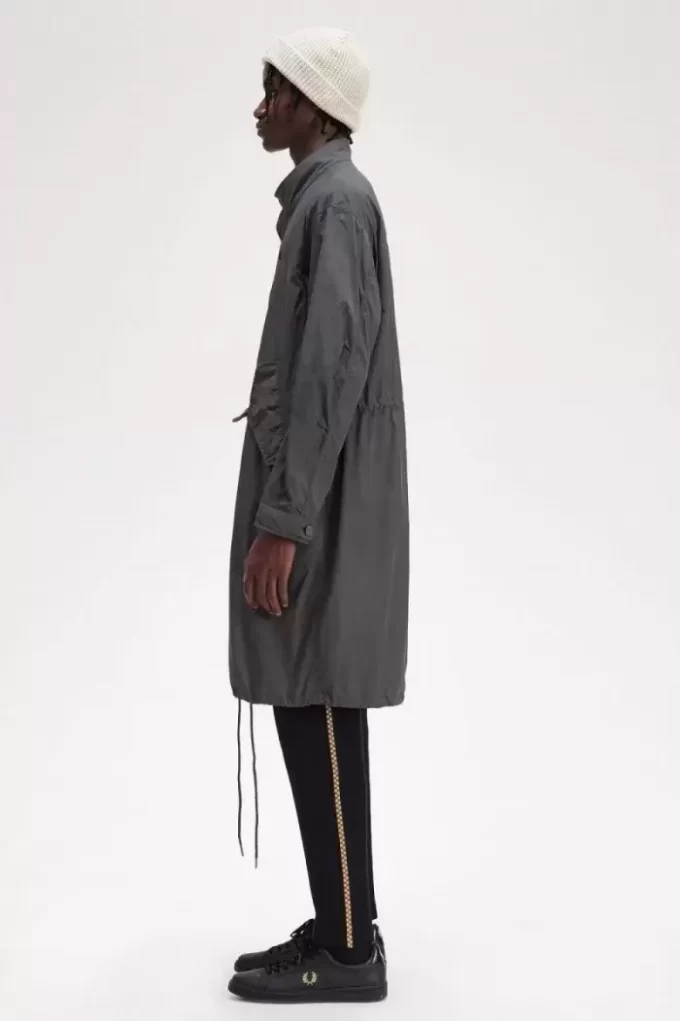 Parka de hombre con dobladillo recto