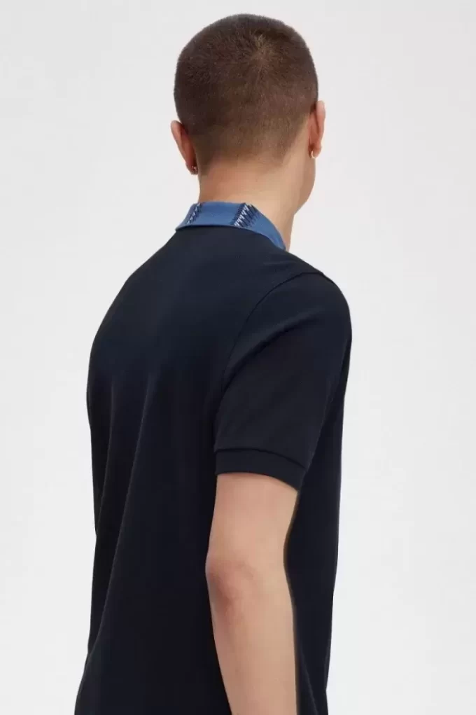 Polo con cuello gráfico para hombre Polo con cuello gráfico para hombre