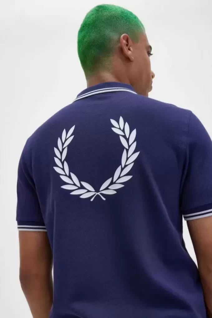 Polo con gráfico en la espalda para hombre Polo con gráfico en la espalda para hombre