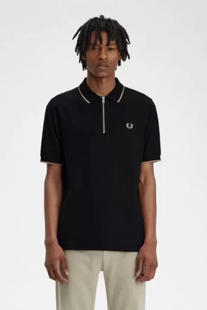 Polo de crepé piqué con cuello con cremallera para hombre Polo de crepé piqué con cuello con cremallera para hombre