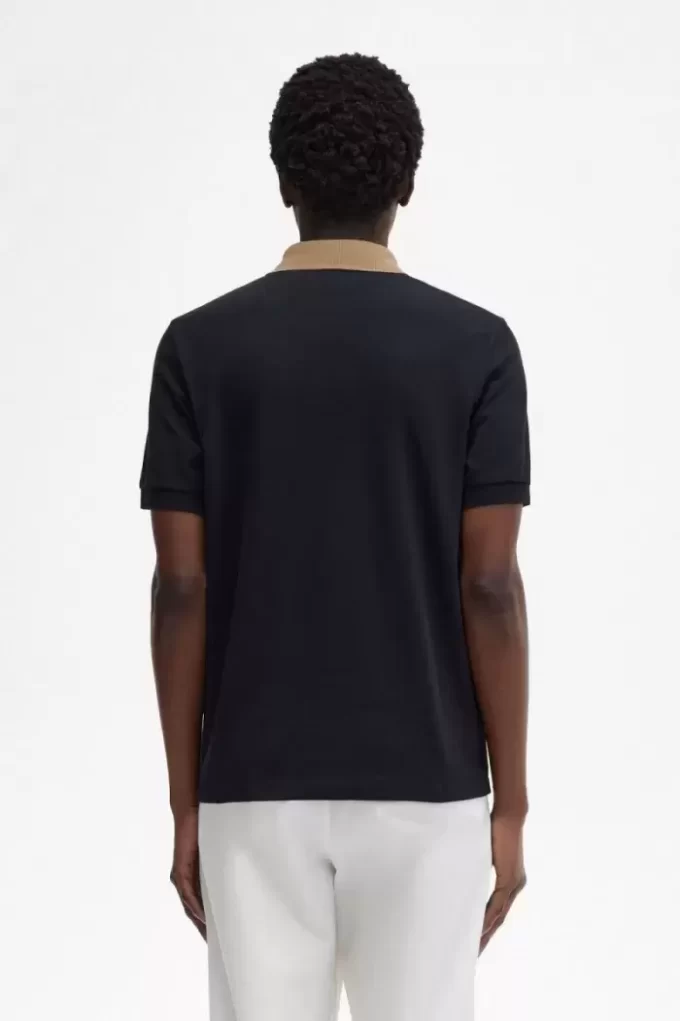 Polo de hombre con cuello en contraste