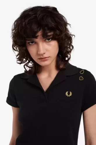 Polo de mujer en piqué con cuello abierto