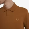 Polo de un botón para hombre