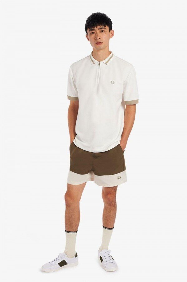 Polos con cuello con cremallera Polos con cuello con cremallera