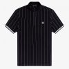Polos de cuello alto con rayas finas