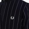 Polos de cuello alto con rayas finas