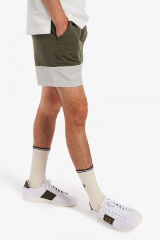 Shorts de baño con bloques de color