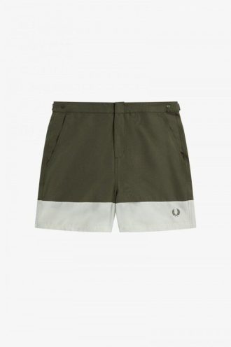 Shorts de baño con bloques de color