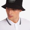 Sombreros de pescador con estampado gráfico Sombreros de pescador con estampado gráfico