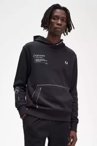 Sudadera con capucha estampada para hombre