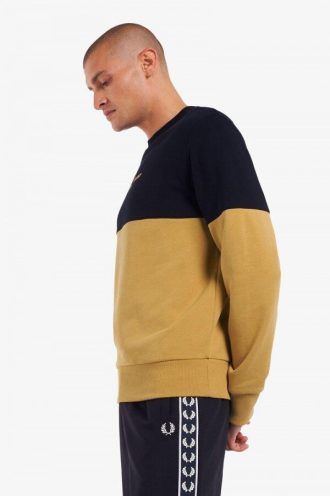 Sudaderas con bloques de color