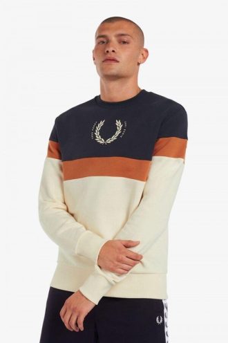 Sudaderas con bloques de color estampados