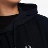 Sudaderas con capucha y detalles internos