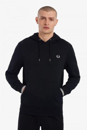 Sudaderas con capucha y punta