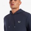 Sudaderas con capucha y punta Sudaderas con capucha y punta