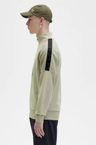 Sudaderas con media cremallera para hombre con la marca Circle Sudaderas con media cremallera para hombre con la marca Circle