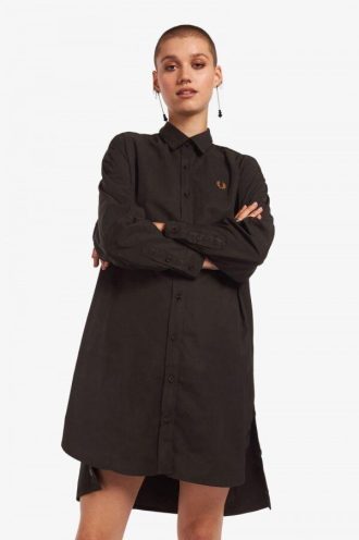 Vestido camisero con detalle de broches