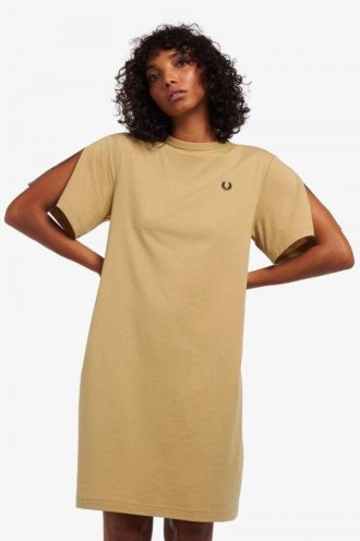 Vestido con mangas con inserción de cinta