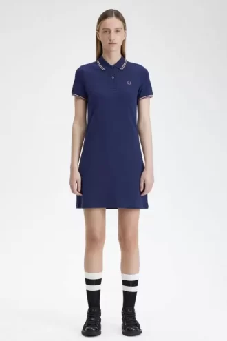Vestido de mujer con camisa con ribete doble