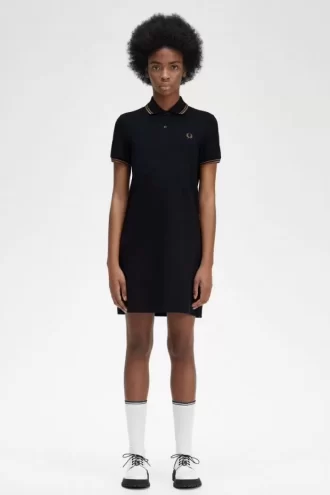 Vestido de mujer con camisa con ribete doble