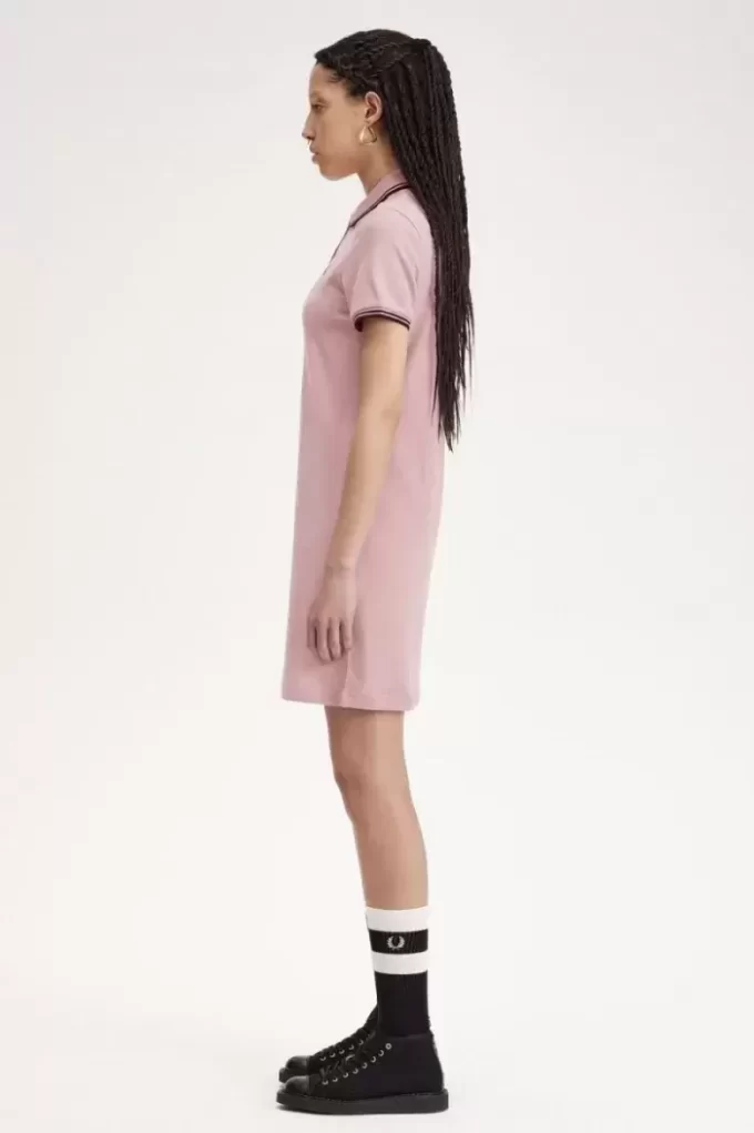 Vestido de mujer con camisa con ribete doble Vestido de mujer con camisa con ribete doble