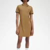 Vestido de mujer con camisa con ribete doble Vestido de mujer con camisa con ribete doble