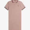 Vestido de mujer con camisa con ribete doble Vestido de mujer con camisa con ribete doble
