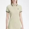 Vestido de mujer con camisa con ribete doble Vestido de mujer con camisa con ribete doble