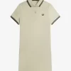 Vestido de mujer con camisa con ribete doble Vestido de mujer con camisa con ribete doble