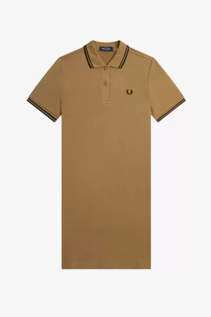 Vestido de mujer con camisa con ribete doble Vestido de mujer con camisa con ribete doble