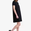 Vestido de mujer con dos ribetes Vestido de mujer con dos ribetes
