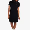 Vestido de mujer con dos ribetes Vestido de mujer con dos ribetes