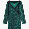 Vestido de mujer con estampado de serpiente y hombros descubiertos Vestido de mujer con estampado de serpiente y hombros descubiertos