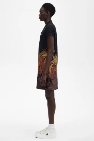 Vestido de mujer de piqué con estampado de palmeras Vestido de mujer de piqué con estampado de palmeras
