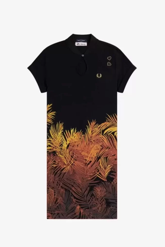 Vestido de mujer de piqué con estampado de palmeras Vestido de mujer de piqué con estampado de palmeras