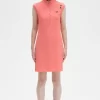 Vestido de mujer de piqué con ribete estampado Vestido de mujer de piqué con ribete estampado