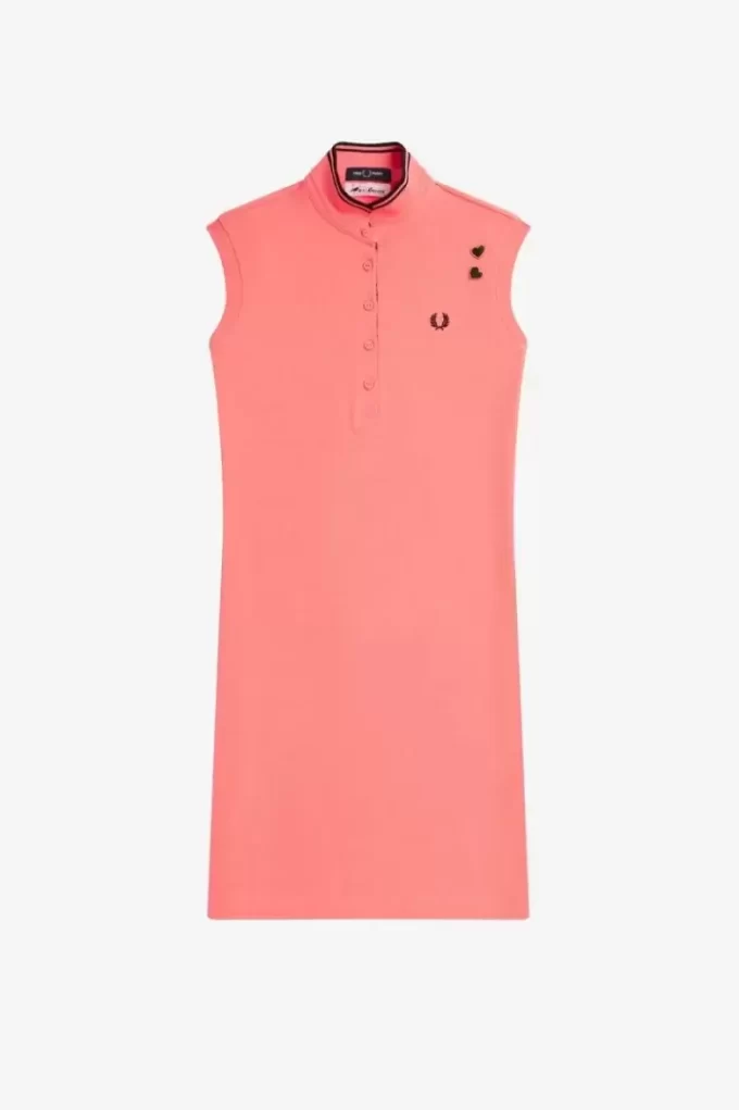 Vestido de mujer de piqué con ribete estampado Vestido de mujer de piqué con ribete estampado