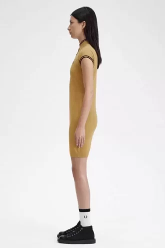 Vestido de mujer de punto metalizado, 1964 Vestido de mujer de punto metalizado, 1964