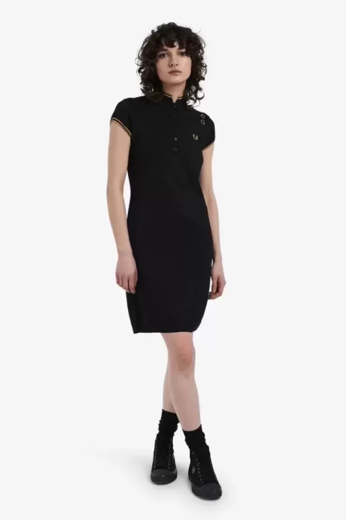 Vestido de mujer de punto metalizado Vestido de mujer de punto metalizado