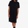 Vestido estilo camiseta de piqué cuadrado Vestido estilo camiseta de piqué cuadrado