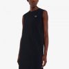 Vestido tipo camiseta sin mangas con ribetes Vestido tipo camiseta sin mangas con ribetes