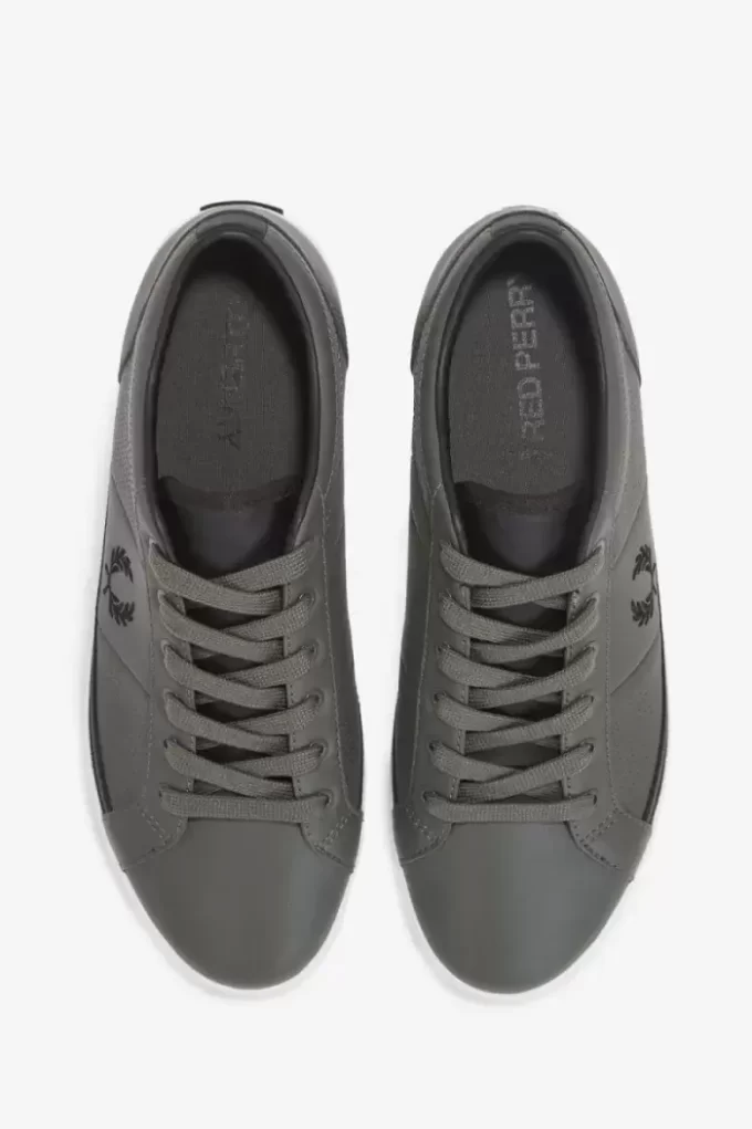 Zapatillas de tenis perforadas Baseline para hombre